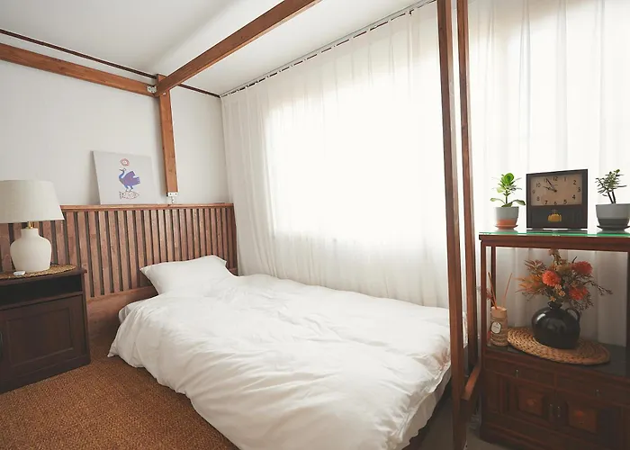 Maru 3br Line 2 Near Gangnam Kspo Dome And Lotte World Tower