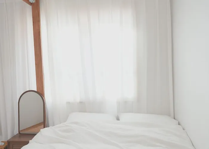 Maru 3br Line 2 Near Gangnam Kspo Dome And Lotte World Tower Apartment *