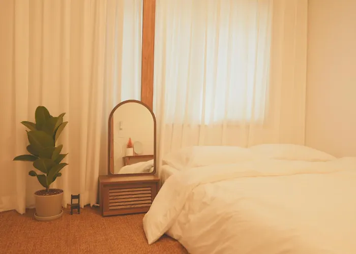 Maru 3br Line 2 Near Gangnam Kspo Dome And Lotte World Tower Apartment Seoul